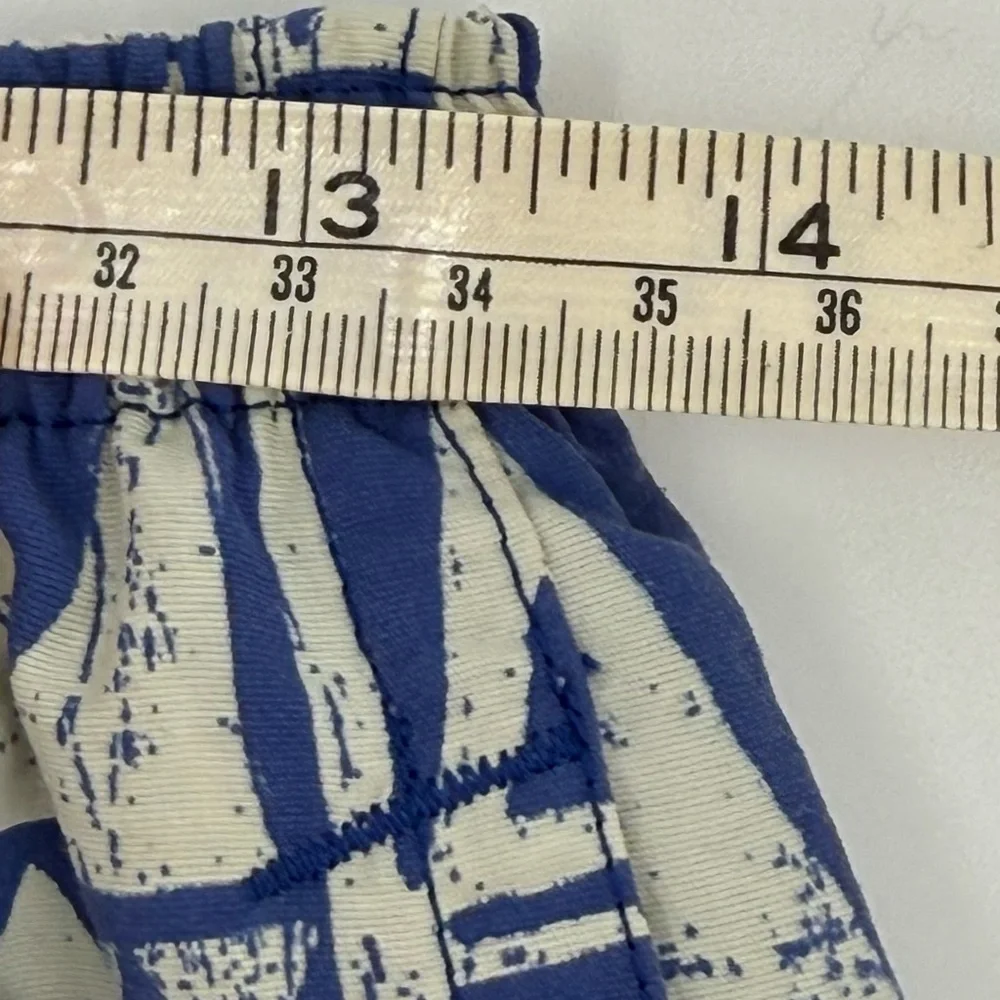 Patagonia White & Blue Baggies Mens Sz Small Tribal Aztec Geometric Print Lined‎